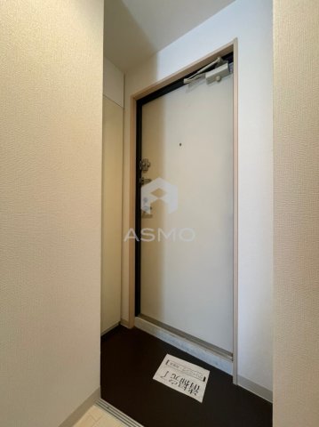 玄関　同マンション別部屋参考写真