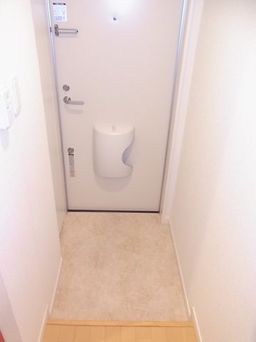 玄関　玄関からの…★