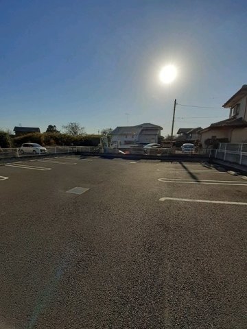 駐車場　車をお持ちの方に嬉しい駐車場付きの物件です