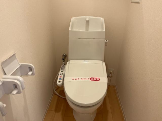トイレ　トイレ