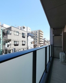 バルコニー　☆日当たり良好なバルコニー☆