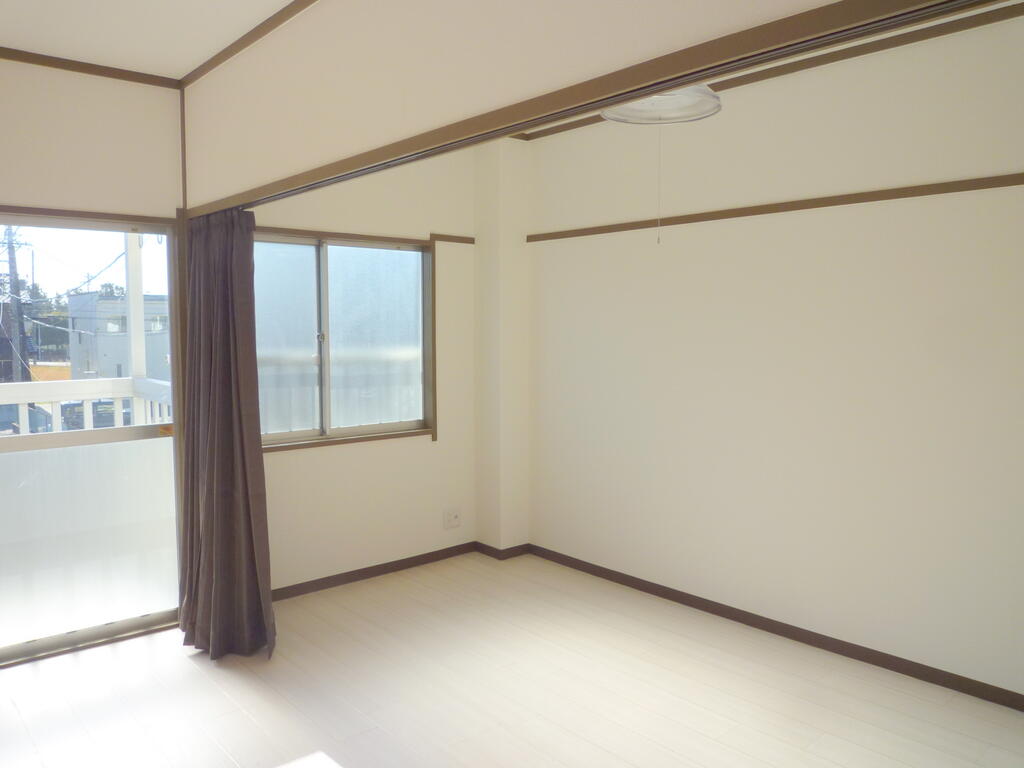 居室・リビング　前回入居時の写真