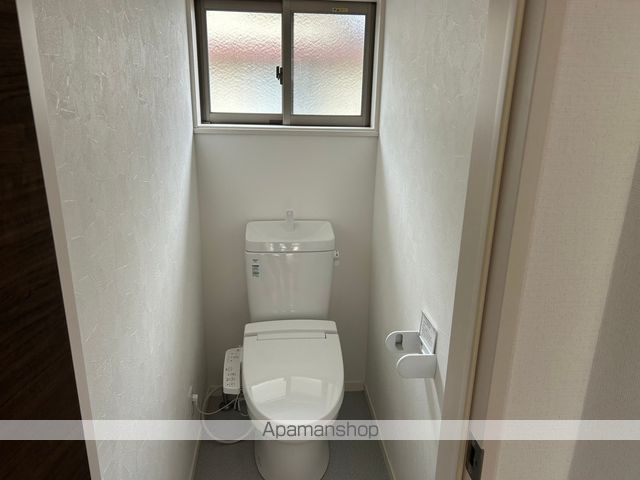 磐越東線 舞木駅 徒歩10分 1階建 築41年のトイレ写真