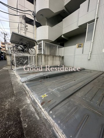 駐車場　【徒歩1分の好立地分譲マンション♪】オススメ物件です！