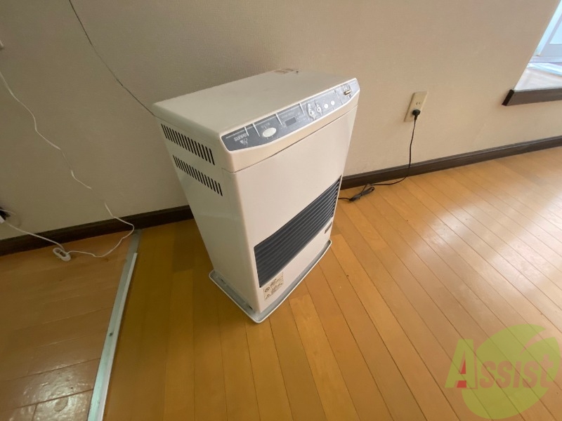その他設備　灯油暖房が設置されているので冬場も快適です！
