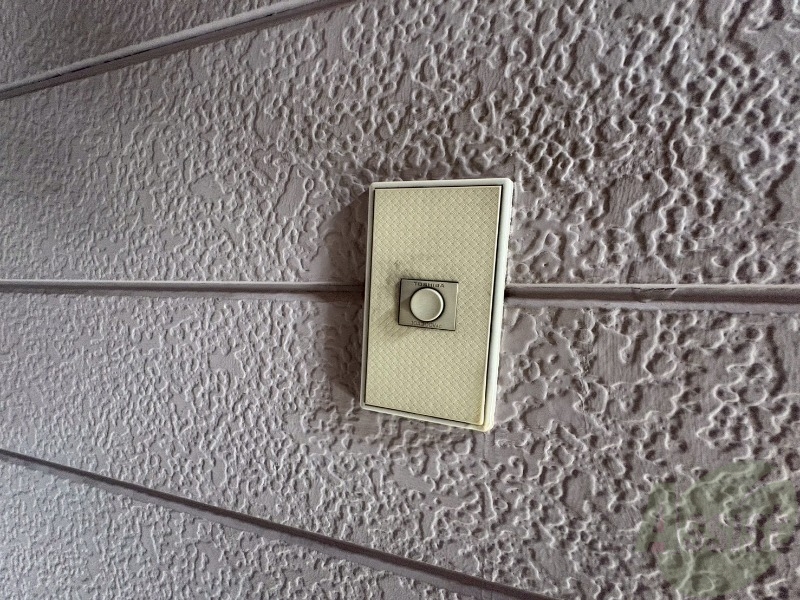 セキュリティ　来客時にはこちらのチャイムで知らせてくれます。