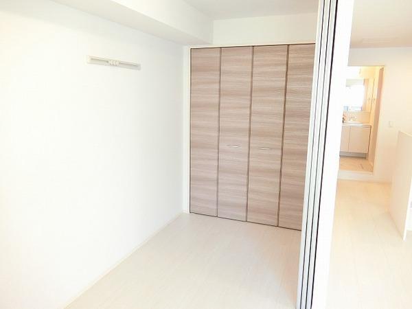 その他部屋・スペース　明るい洋室！