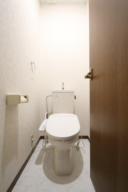 ファミール栗田谷のトイレ写真
