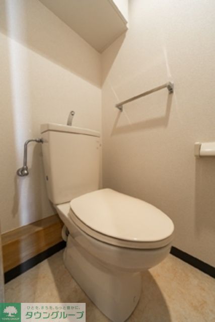 トイレ　※写真は同タイプ住戸です。