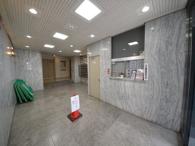 ロビー