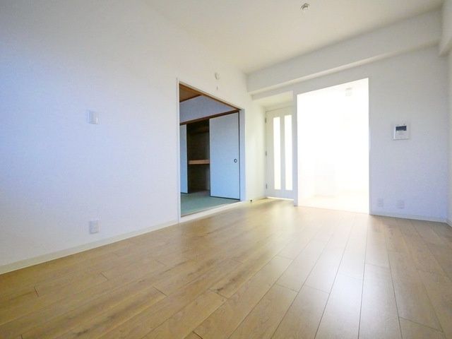 居室・リビング　★お部屋探しはタウンハウジング稲田堤店まで★