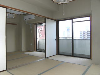 その他　都市ガス対応バス追焚で経済的　12階南向き角部屋陽当たり良好