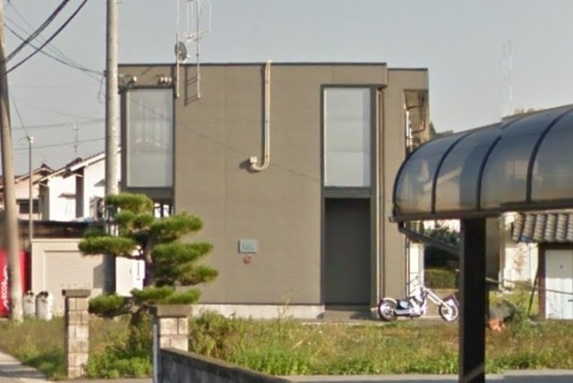 建物外観　外観は落ち着いています