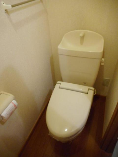 トイレ　シャワー付きトイレ