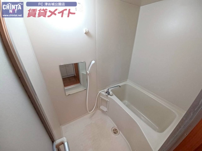 バス・シャワールーム　別部屋画像参考
