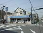 コンビニ　ローソン放出東3丁目店（コンビニ）まで233m