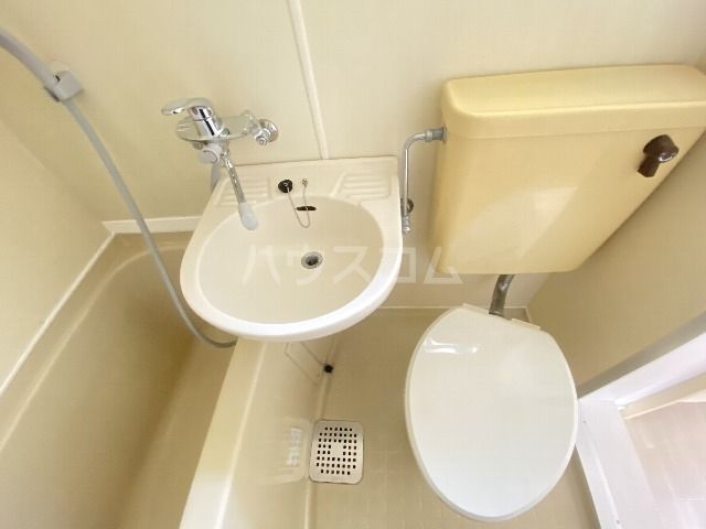 ローズアパートQ45番館のトイレ写真