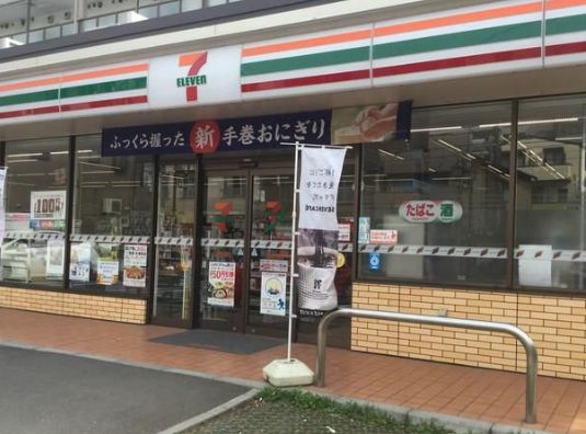 コンビニ　セブンイレブン 江東東砂8丁目店（コンビニ）まで374m