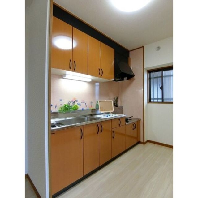 キッチン　【キッチン】別部屋写真現況優先