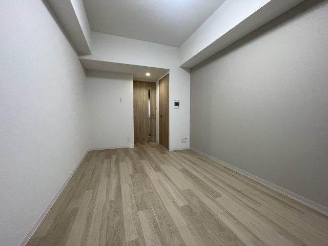 その他部屋・スペース　開放的な寝室です