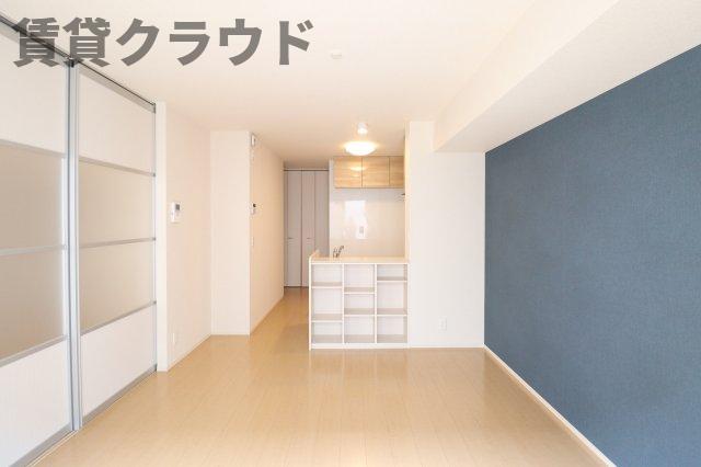 居室・リビング　こちらのリビングで趣味の時間をお楽しみください