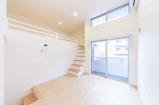 cinq etoiles yoshizukaの居間写真