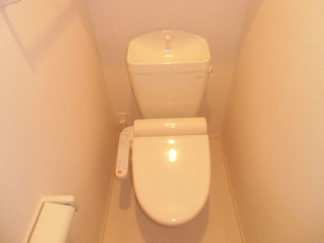 ＪＲ外房線 土気駅 徒歩22分 2階建 築12年のトイレ写真