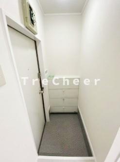 小田急線 千歳船橋駅 徒歩10分 2階建 築40年の玄関写真