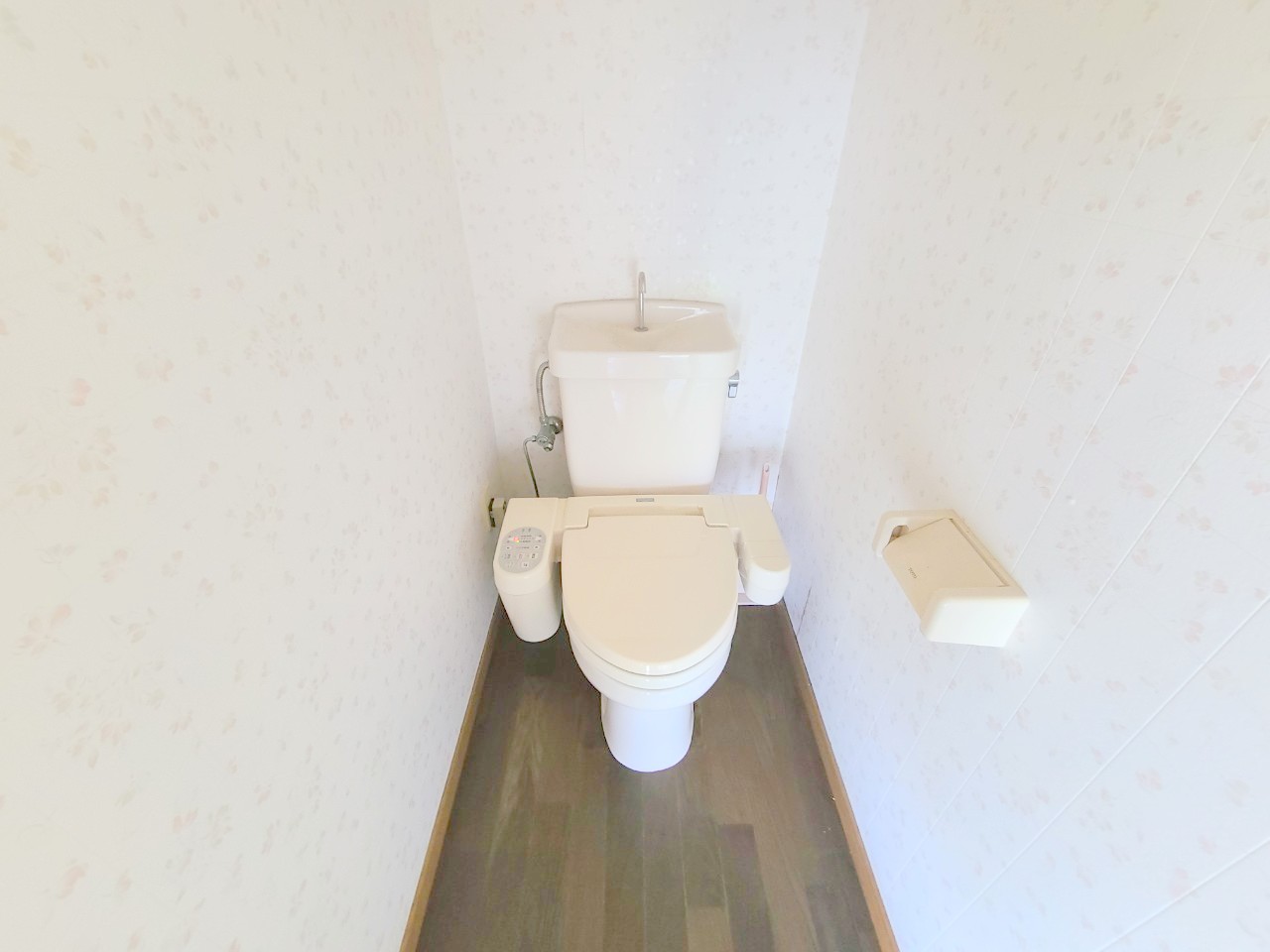 西旭ヶ丘戸建のトイレ写真