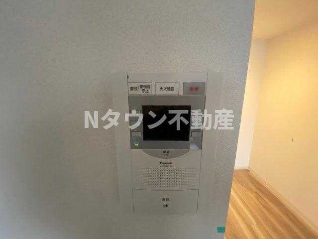 セキュリティ　モニター付きインターホンです