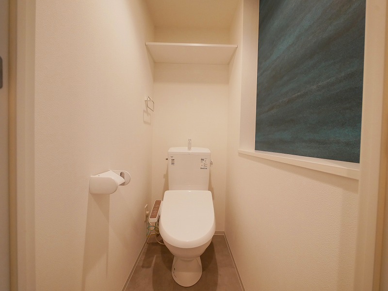 トイレ　清潔感のあるウォシュレット付きのトイレです♪