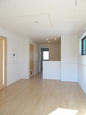リバー・イーストIIIの内装写真