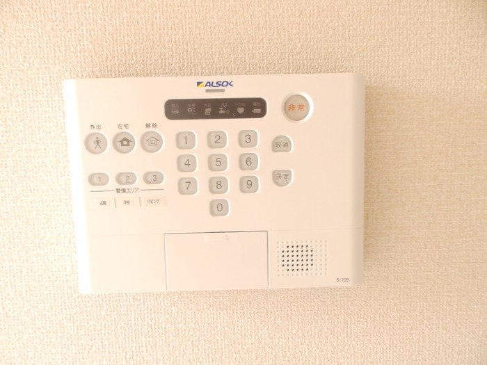 セキュリティ　ALSOKホームセキュリティ搭載