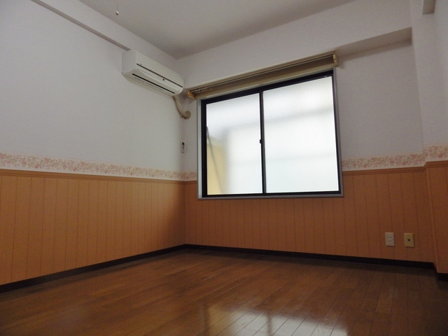 Big gladの居間写真