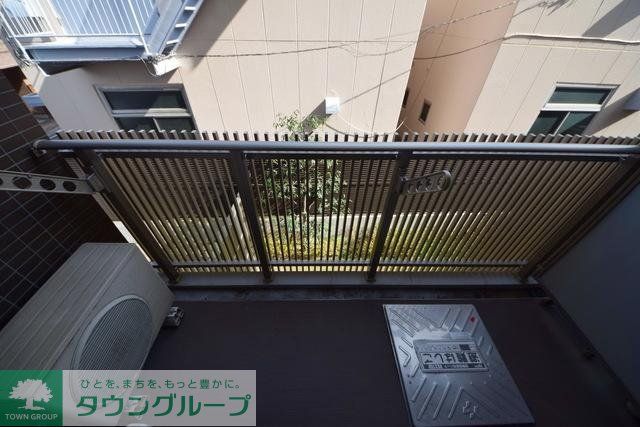 バルコニー　庭