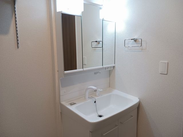 クレメント高岡Bの内装写真