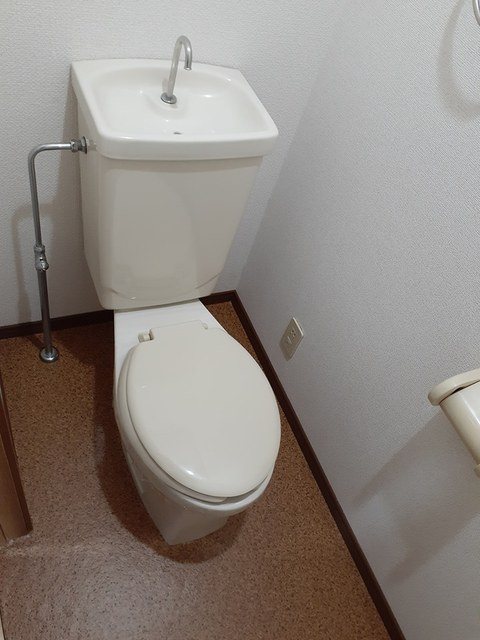 トイレ　・別号室参考写真