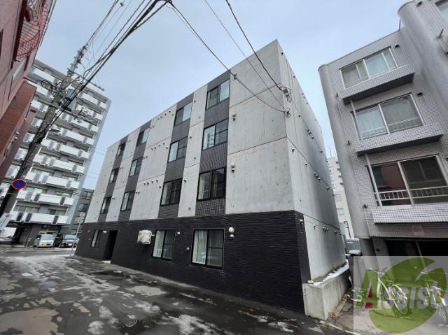 建物外観　札幌市中央区南６条西「ＰｏｓｉｔａｎｏＷ１８」