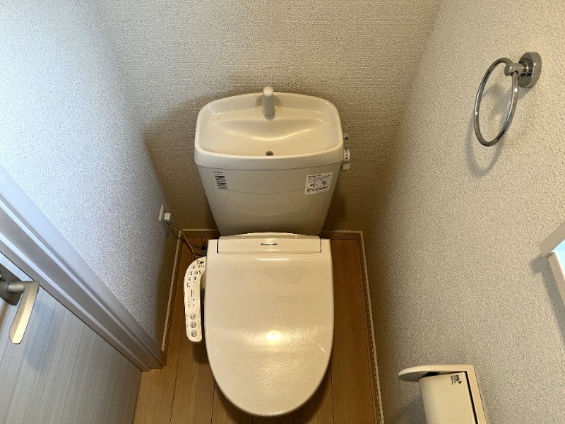 カーサ福王寺Bのトイレ写真