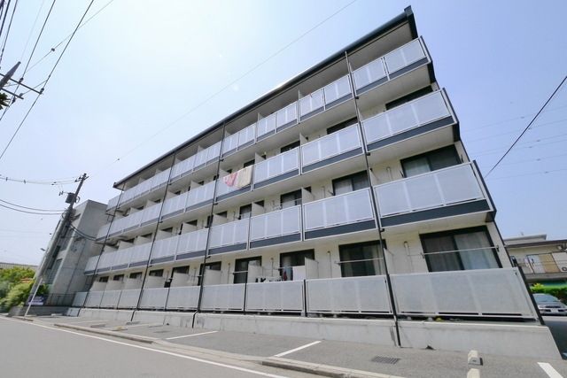 レオパレスサンフェリア若葉の外観写真