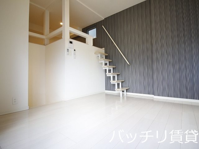 エスポワールの居間写真