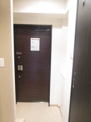 玄関　シューズボックス完備