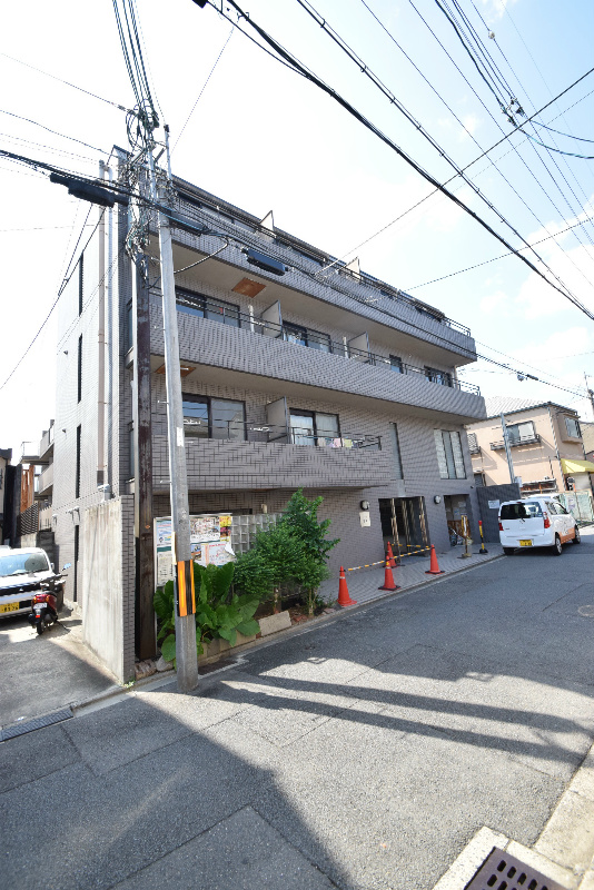 京都市上京区家永町のマンションの建物外観
