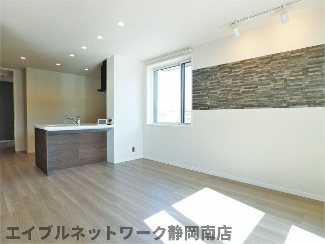 その他部屋・スペース　明るい色調の室内です