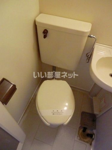 【スカイコート姫路のトイレ】