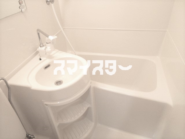 【立川市富士見町のマンションのバス・シャワールーム】
