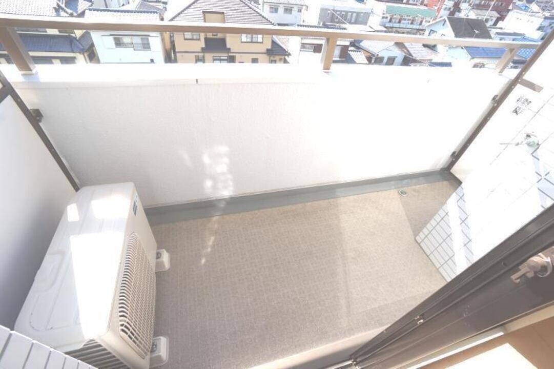 バルコニー　バルコニー