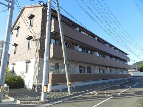 シャイン　シード　湯田の建物外観