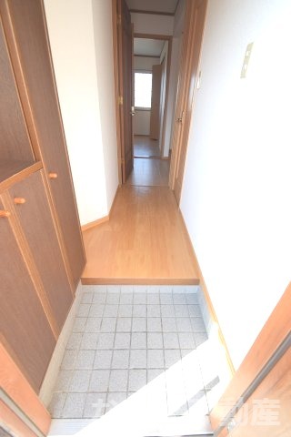 玄関　落ち着いた玄関です