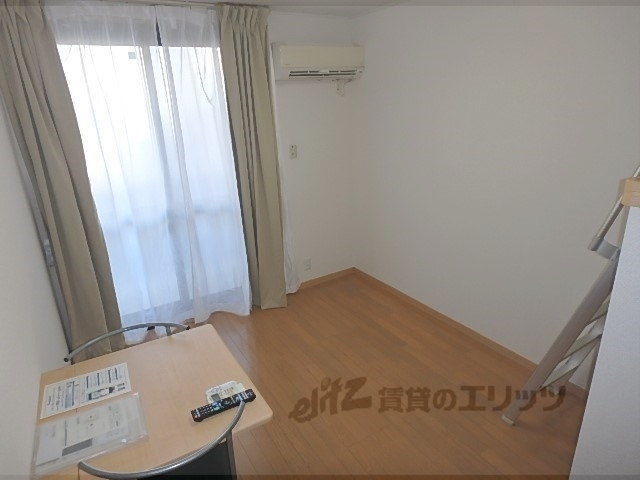 居室・リビング　洋室